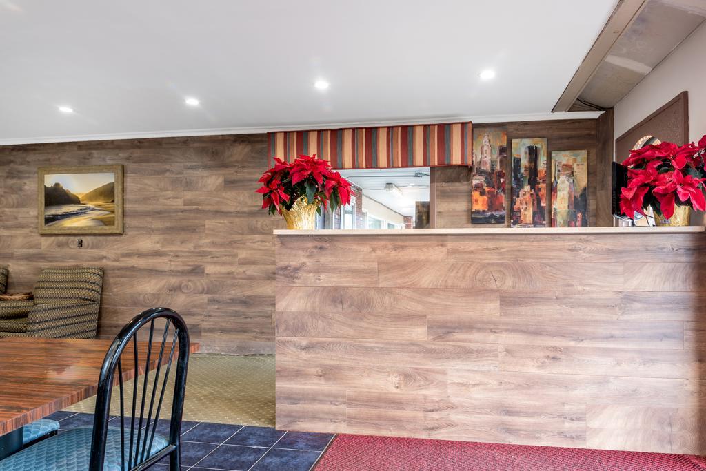 Red Carpet Inn & Suites Albany Airport Eksteriør billede