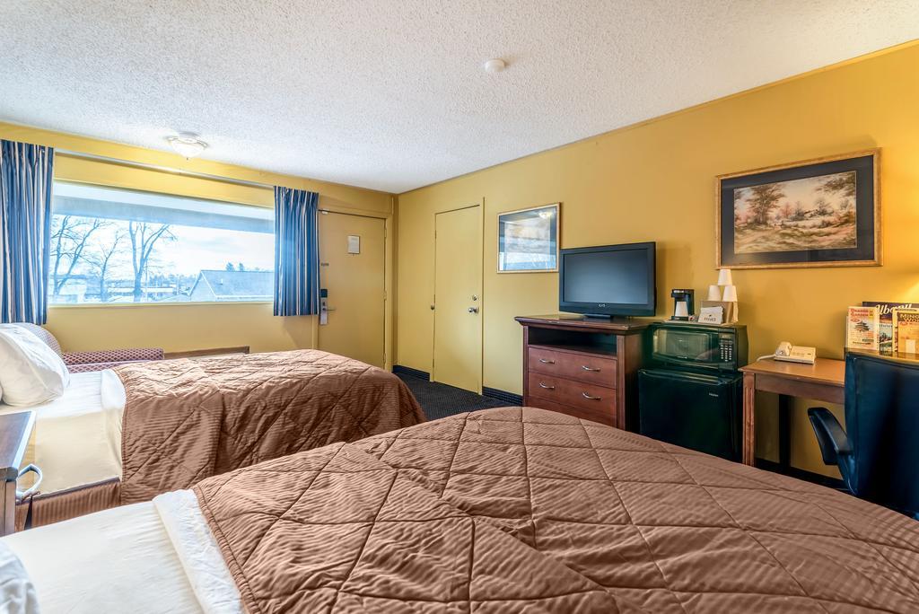 Red Carpet Inn & Suites Albany Airport Eksteriør billede