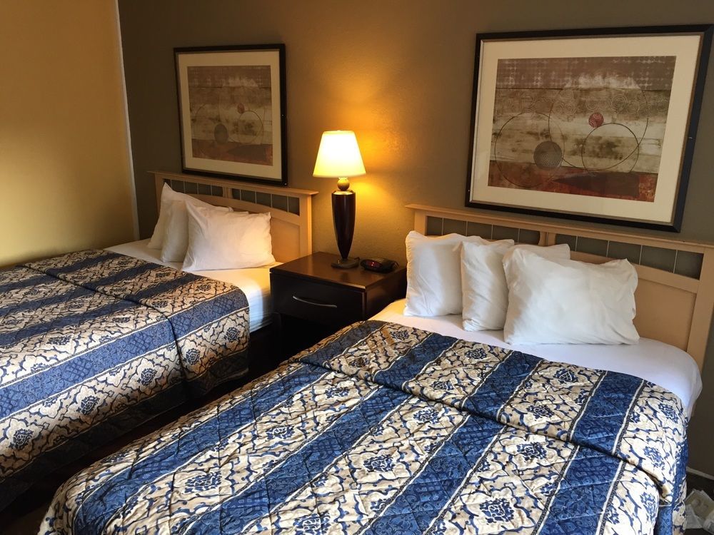 Red Carpet Inn & Suites Albany Airport Eksteriør billede