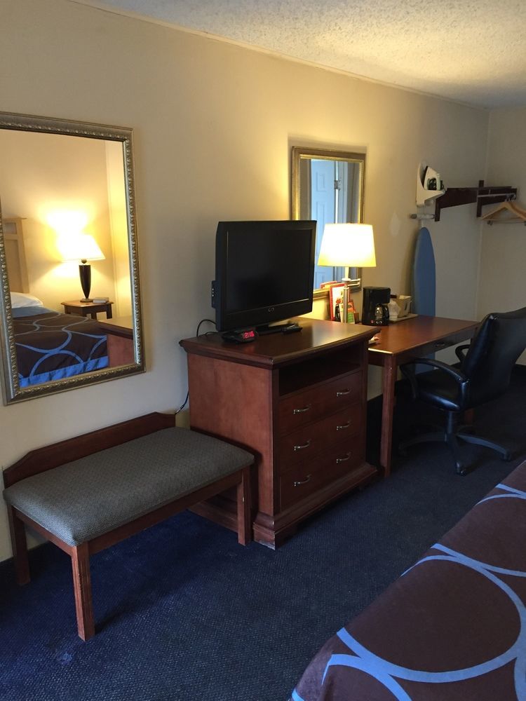 Red Carpet Inn & Suites Albany Airport Eksteriør billede